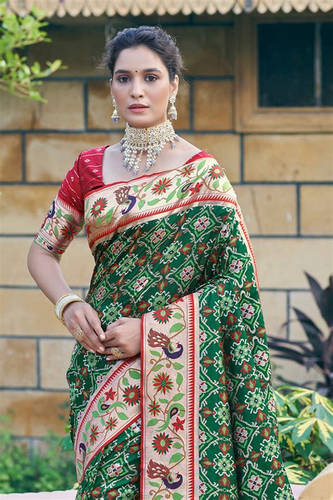 Buy Green Patola Silk Blend Saree With Blouse Piece 56631 Online | Karagiri