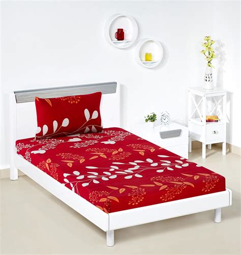 Buy Amazon Brand - Solimo Polyester 144 TC Ruby Foliage Single Bedsheet ...