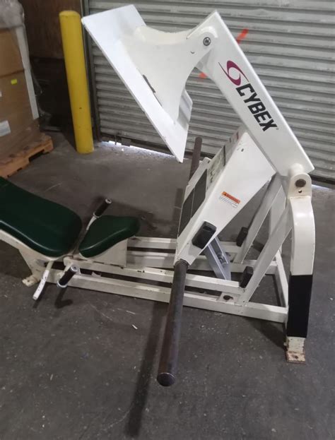 Cybex Squat Press Plate Loaded. | GLOBAL FITNESS MARKET
