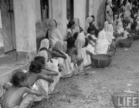 Life During Calcutta (Kolkata) Communal Riot - August 1946 (Part 1 ...