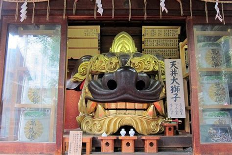 Tanz mit den Löwen: Das Tsukiji Shishi Matsuri in Tokyo