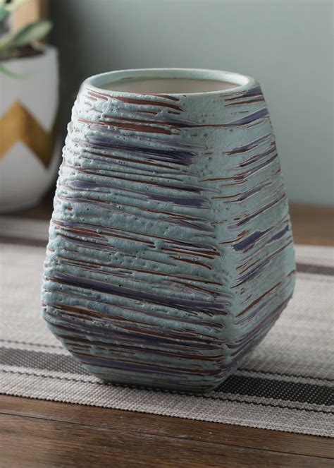 Get Grey Planter Pot at ₹ 899 | LBB Shop