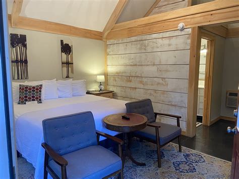 IVY MANOR INN - VILLAGE CENTER (Bar Harbor, Maine) - Hotel Reviews ...