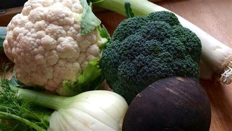 Cara Terbaik Memasak Sayuran Hijau Agar Tetap Bergizi