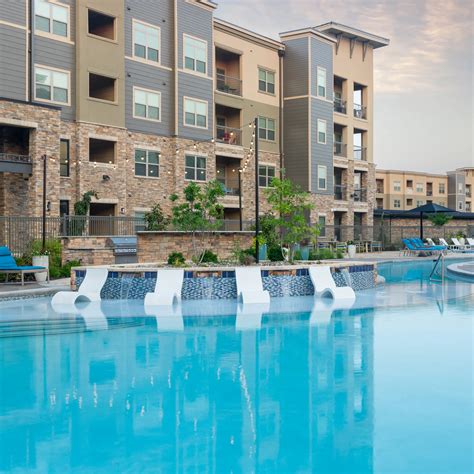 Luxury Apartments for Rent in Overland Park, KS | Cyan Southcreek