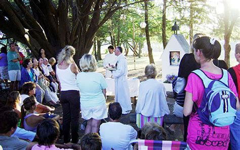 Feier des 20. Jaunar am Bildstock in Miramar, Argentinien