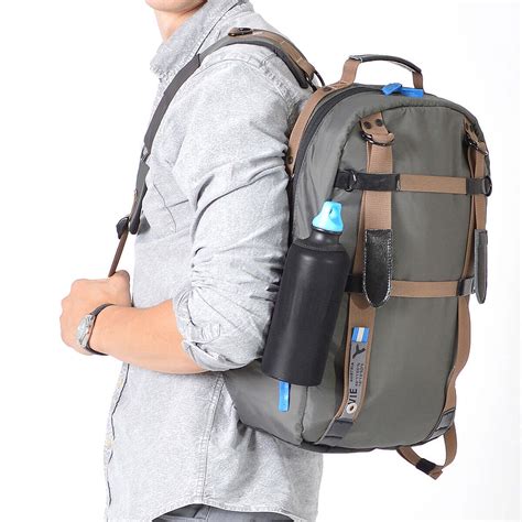 Technology Backpack 的图像结果