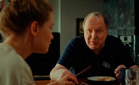 Фильм «ON и Она» (2025) - сюжет, актеры и роли, кадры из фильма