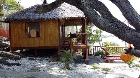 NINI`S BEACH BUNGALOWS (Bira, Sulawesi) - Specialty Resort Reviews ...