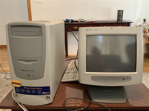 Hewlett Packard HP 320LX Palmtop Computer (1997) | Custom computer, Old ...