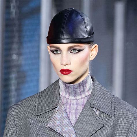 Inside Louis Vuitton's viral collaboration with Yayoi Kusama | Vogue India