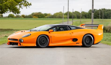 Jaguar XJ220 S: Remembering One of the Rarest, Most Radical Supercars of the 1990s - autoevolution