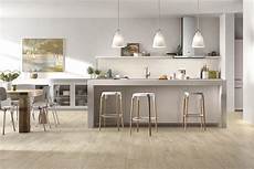 piastrelle cucina effetto legno collezione woodcomfort pavimenti in gres effetto legno piastrelle cucina effetto legno collezione woodcomfort pavimenti in gres effetto legno