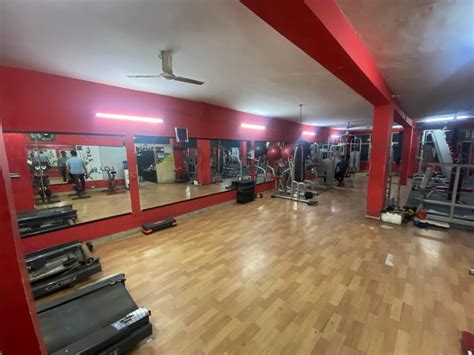 Ten 'x' Fitness Point in Vasundhara, Ghaziabad