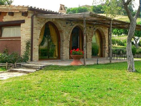 AGRITURISMO FIORE DI CAMPO (Fermo) - Farmhouse Reviews, Photos, Rate ...