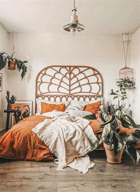 dark boho bedroom ideas