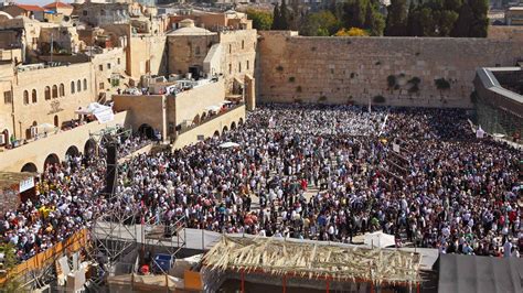 The Fast of Ninth of Av (Tisha B’av): Commemoration and Hope | Kimberly ...