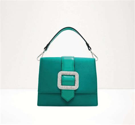 Back To Black: | Grazia India