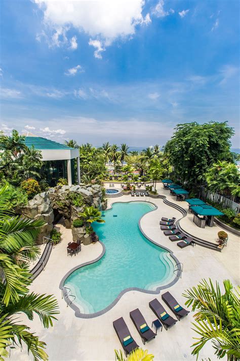 THE 10 CLOSEST Hotels to Diamond Hotel Philippines, Manila