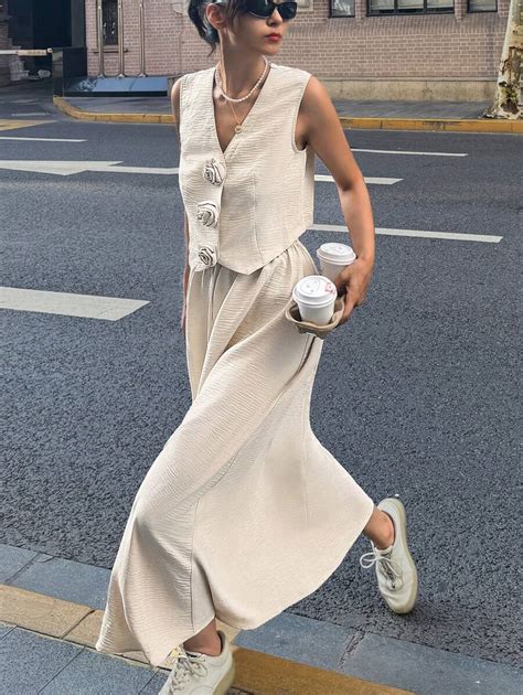 Serisse French Elegant Sleeveless V-Neck 3D Rose Embellished Vest/Long ...