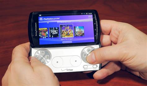 4 Cool Gaming Phones From The Past That We'd Love To Have Today