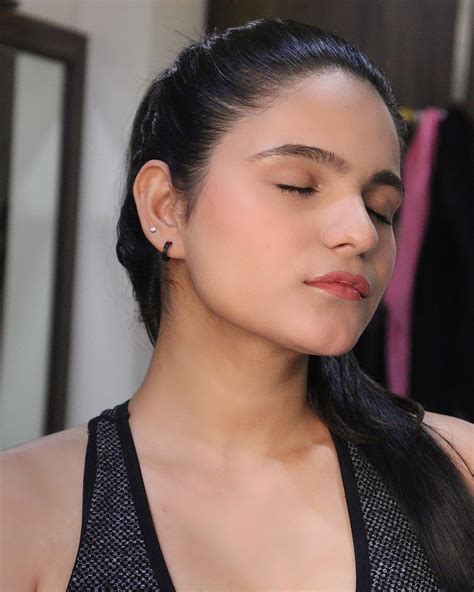 Fashion,beauty and lifestyle's Amazon Page