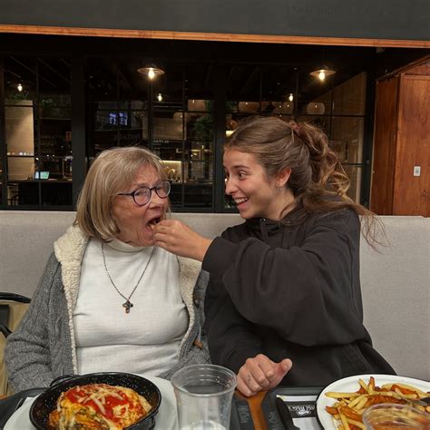 Vale Sulca (@valesulca_) • Instagram photos and videos