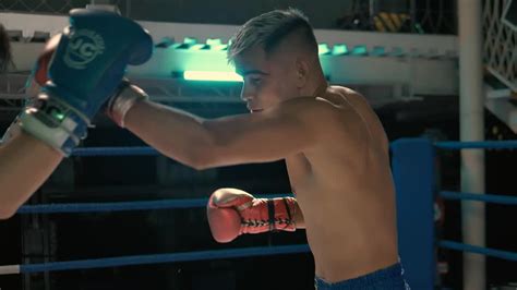 Recent Boxing 的图像结果