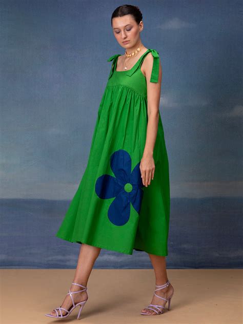 Emerald Elegance Midi Dress – Bannoswagger