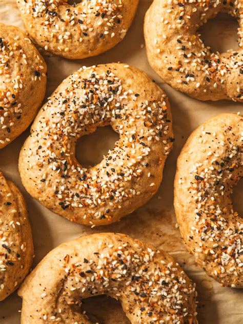 Fresh Milled Whole Grain Bagel Recipe - Cast Iron Skillet Cooking