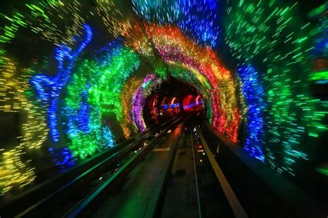 These Stunning Metro Stations Will Make You Wish You Could Live There ...