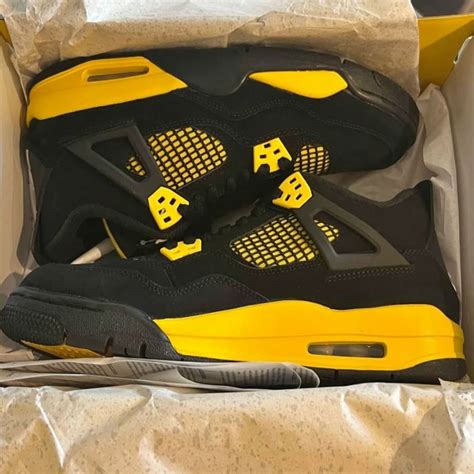 Jordan 4's retro thunder in 2025 | Jordan shoes retro, Air jordans retro, Jordans