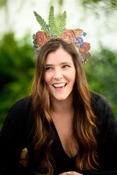 Adorned: Multimedia Crown Making with Flower Illustration w/ Heather ...