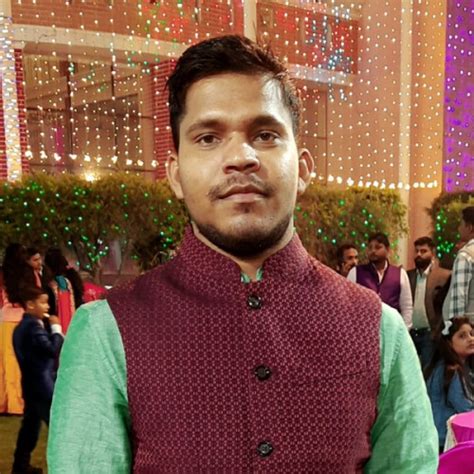 Vivek - Maths teacher in Varanasi - ₹150/h