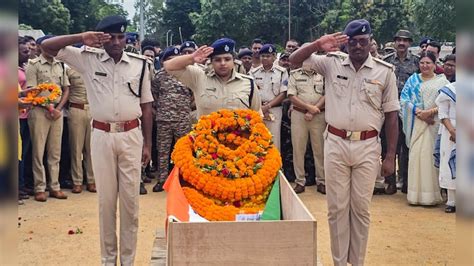 झारखंड में माओवादियों के साथ मुठभेड़ में दो सुरक्षाकर्मियों की मौत, एक ...