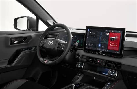 Toyota unveils all-new RAV4 family SUV | Autocar Professional