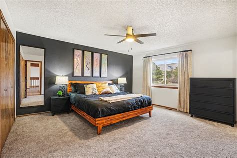 Cozy Getaway | Hot Tub + Deck Fire Table - Houses for Rent in Colorado ...