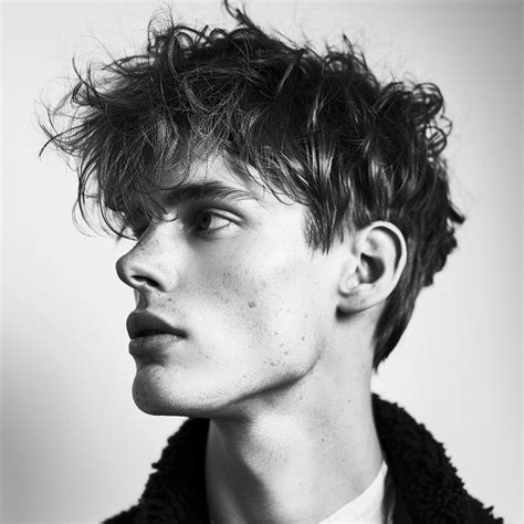 10 Stylish Short Messy Hair Looks for Men: Effortless Elegance | Messy ...