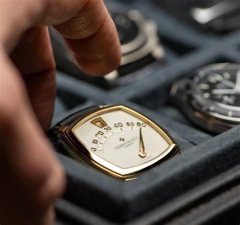 RETROGRADE JUMP HOUR AUTOMATIC WATCH – ALLINONECART