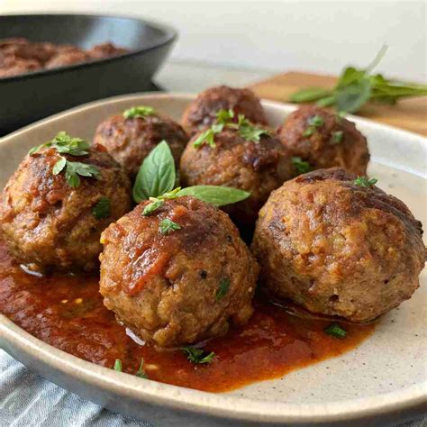 Ground Beef Meatballs Recipe - Tender and Juicy Every Time
