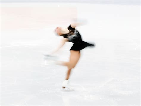 How Ice Skaters Turn Physics Into Astonishing Spins | WIRED