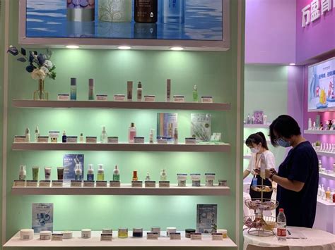 中商产业研究院：《2021年“十四五”中国化妆品行业市场前景及投资研究报告》发布-中商情报网