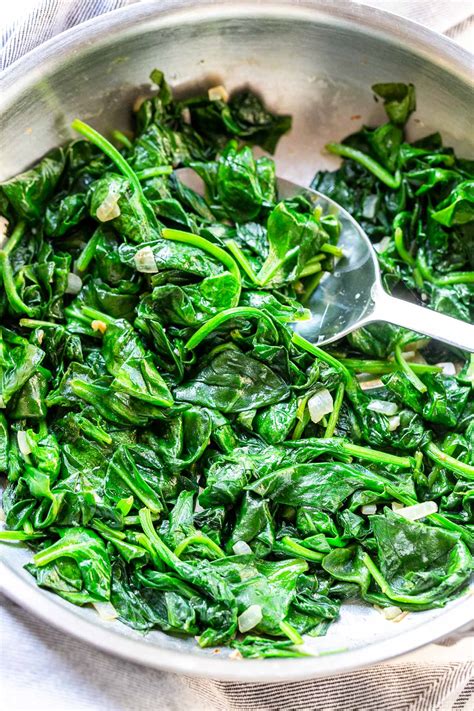 How To Cook Spinach {Easy Recipe} - Fast Food Bistro