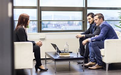 访谈 的图像结果