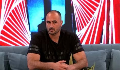 Evo kako izgleda Alen Hadrović posle transplatacije kose - Informer.rs