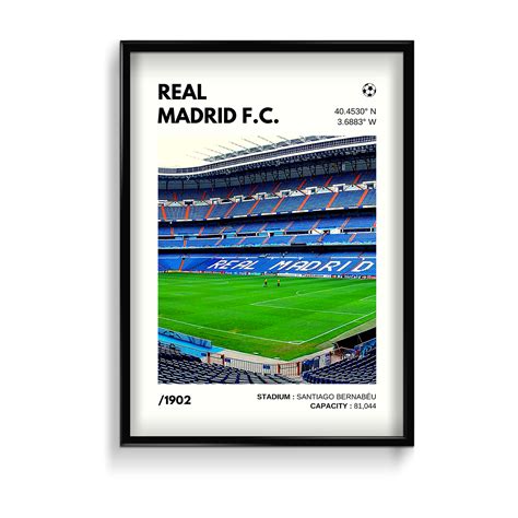 Real Madrid F.C. Premium Framed Poster (Football Club Posters) – The ...