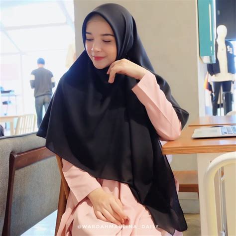 wardah maulina tanpa cadar