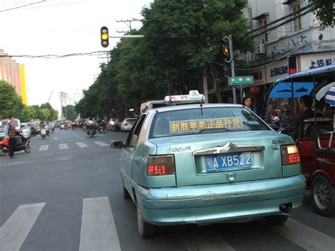 比一比！各地出租车哪个色调才是主流:北京 时代色彩-爱卡汽车
