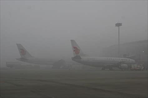 成都机场连续遭遇极端天气 引发大面积航延-中国民航网