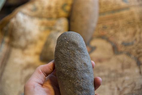 Primitive Stone Tools 的图像结果